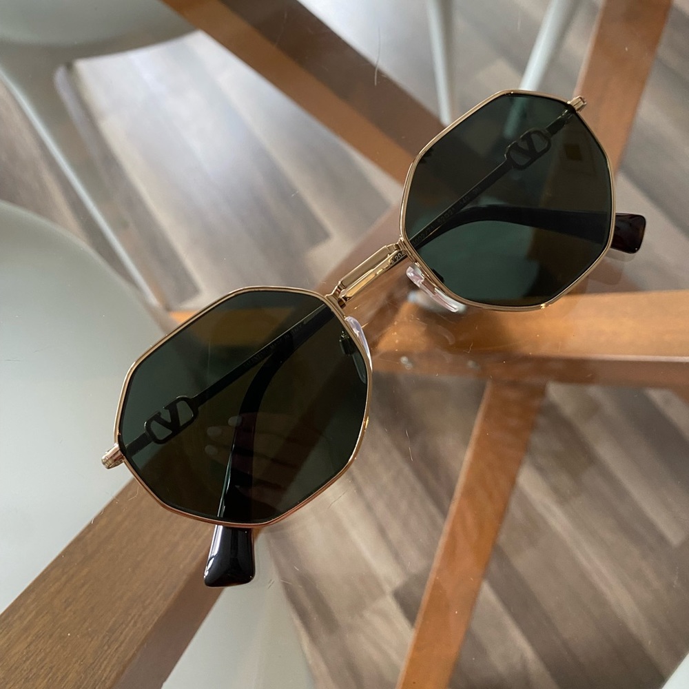 Valentino Octagonal Sunglasses with Vlogo Signature Chain